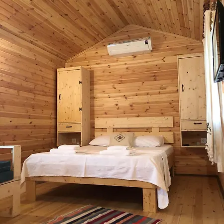 Suzi'nin Bahcesi Evler Apartmanhotel *